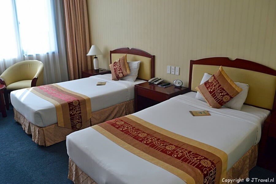 Mijn kamer in het Mithrin Hotel in Halong Bay