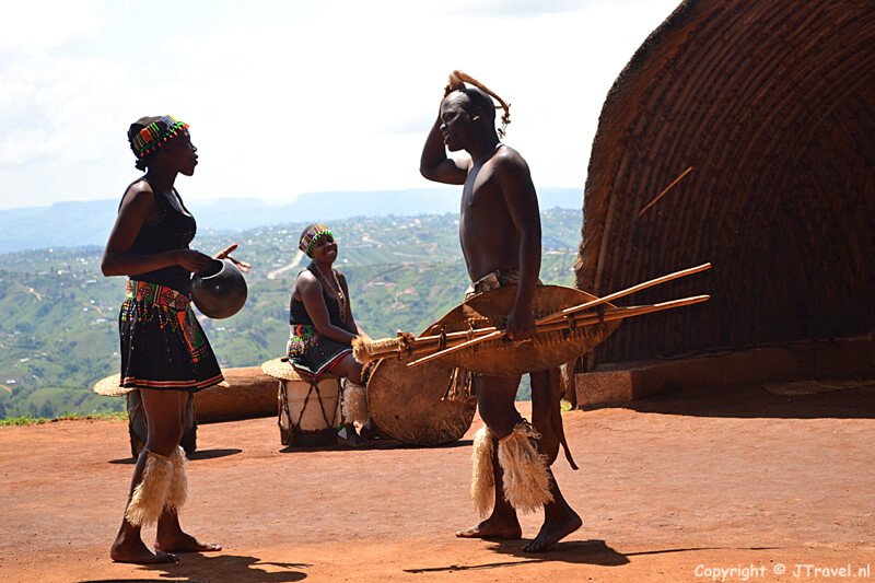 PheZulu Village nabij de Vallei der 1.000 heuvels