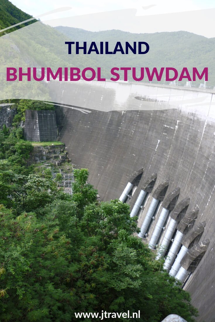 De Bhumibol stuwdam is genoemd naar de inmiddels vorige koning Bhumibol. De dam werd o.a. gebouwd ivm de waterberging en de opwekking van waterkracht. Meer weten over deze stuwdam, lees dan mijn artikel. Lees je mee? #stuwdam #bhumibolstuwdam #thailand #jtravel #jtravelblog
