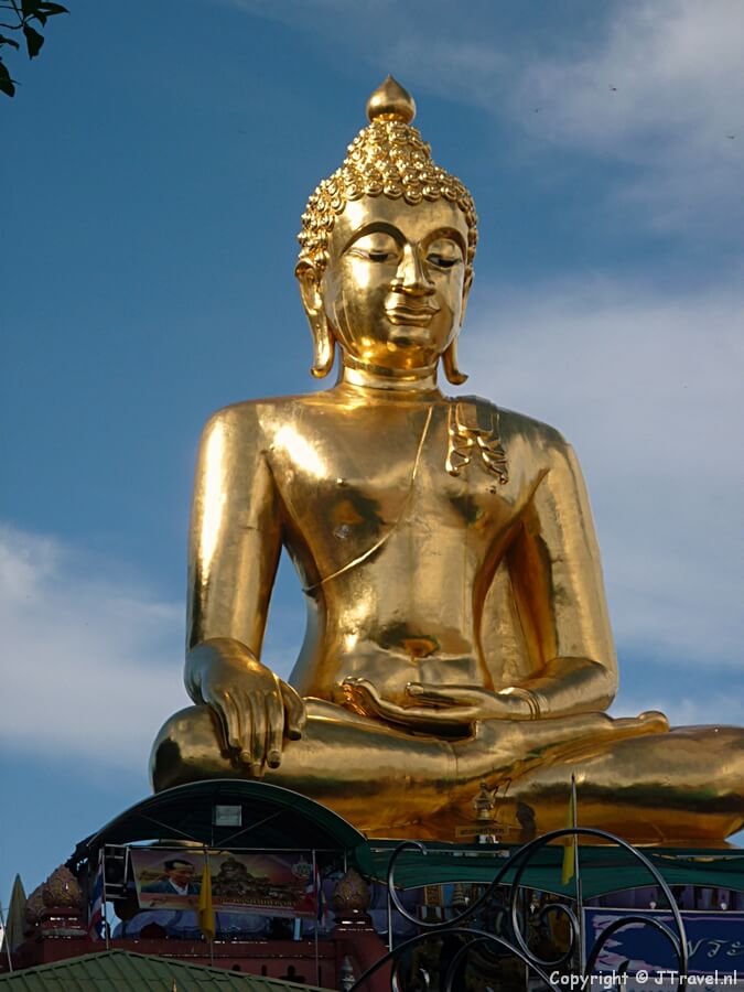 Gouden Boeddha in Sop Ruak in de Gouden Driehoe