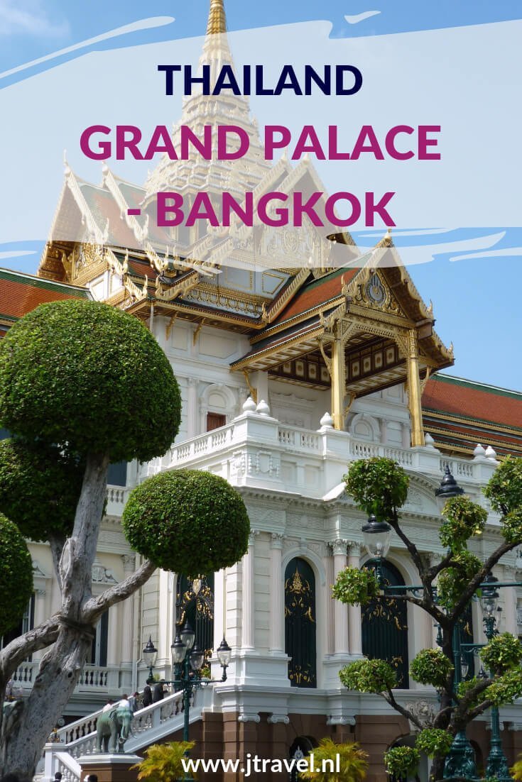 Een must do als je Bangkok bezoekt is het Grand Palace. Het Grand Palace met de Wat Phra Kaew/Tempel van de Smaragden Boeddha, is één van de belangrijkste en meest bezochte bezienswaardigheden van Bangkok. Meer lezen? Kijk dan op mijn website. #grandpalace #koninklijkpaleis #bangkok #thailand #jtravel #jtravelblog