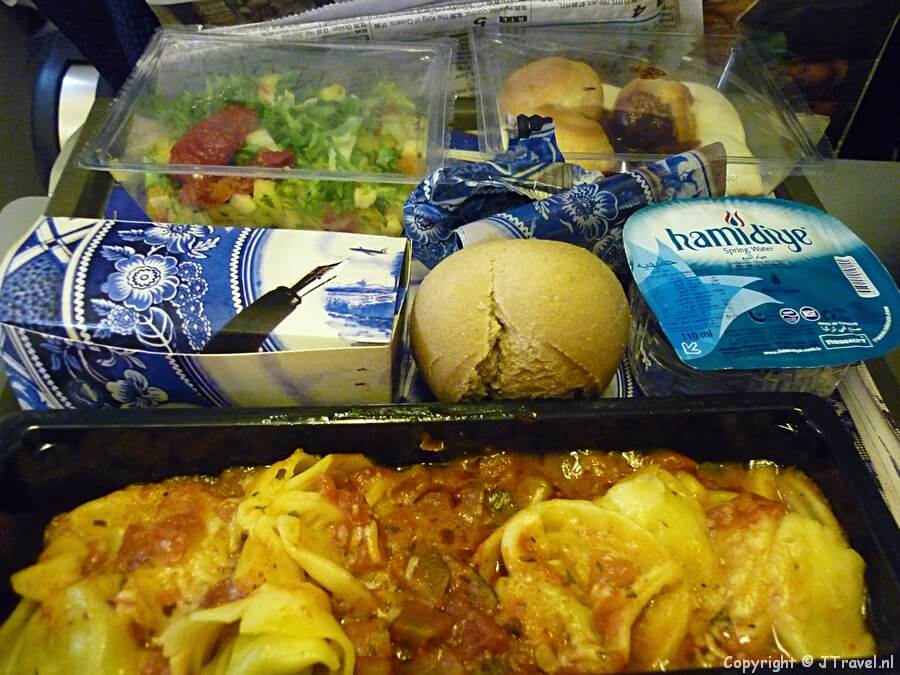 Mijn lunch in het KLM vliegtuig naar Kaapstad