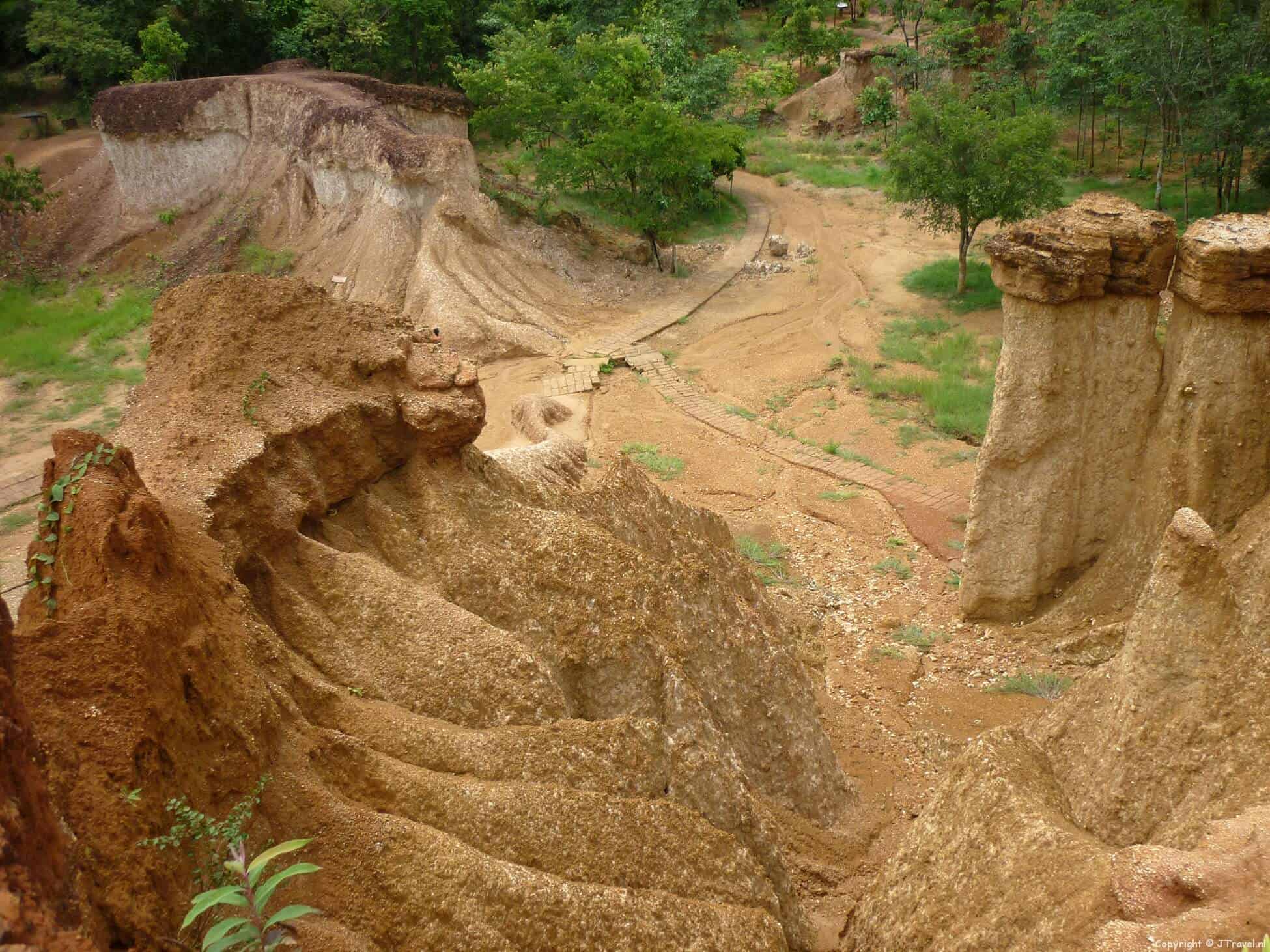Phae Muang Phi National Park