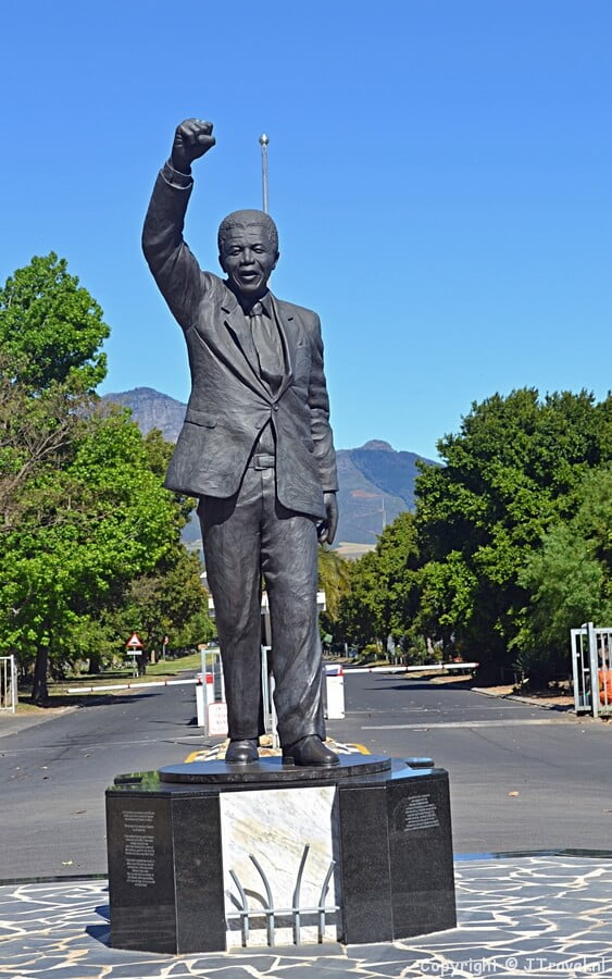 Standbeeld van Nelson Mandela bij de Victor Verster-gevangenis bij Paarl