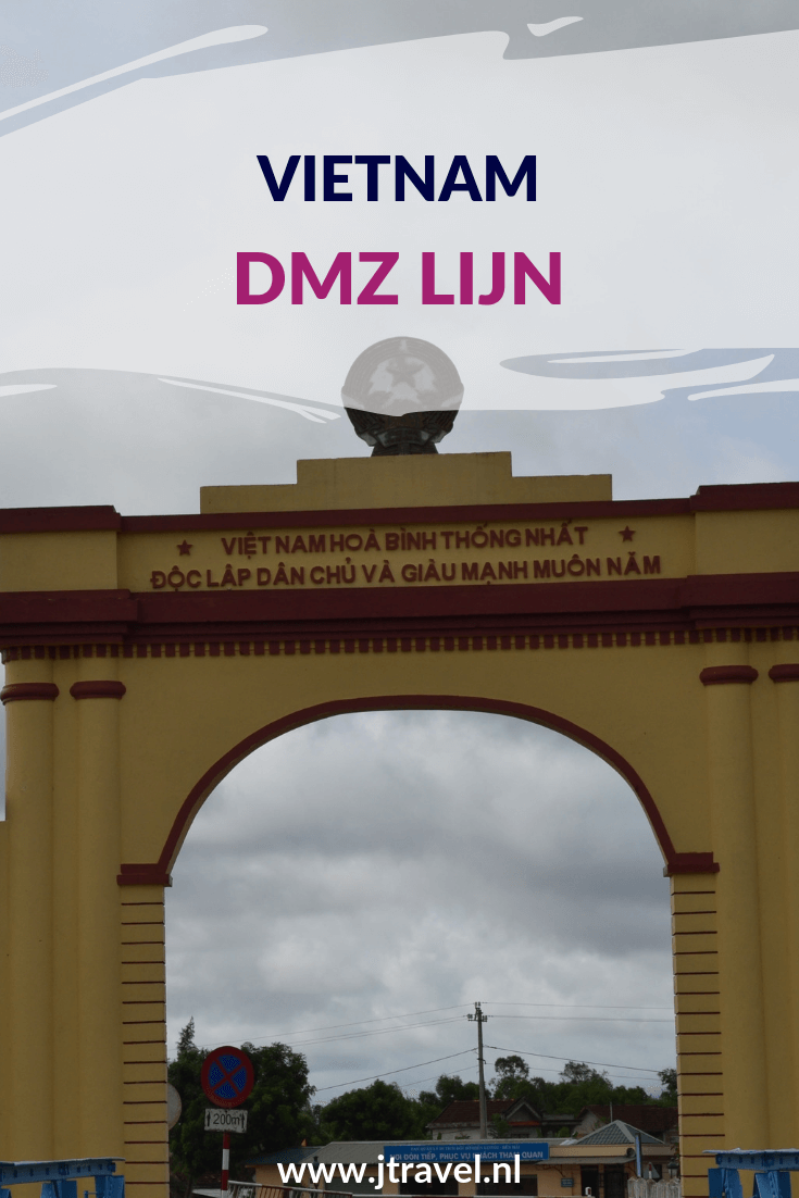 De DMZ lijn is de scheidslijn tussen Noord- en Zuid-Vietnam.Aan beide kanten van de bruggen staan monumenten. De vredespoort en de vlaggentoren staan aan de noordoever van de brug. Op de zuidoever staat het grensmonument en een herenigingmonument. Meer lezen over de DMZ lijn doe je op mijn website. Lees je mee? #dmz #dmzlijn #vietnam #jtravel #jtravelblog