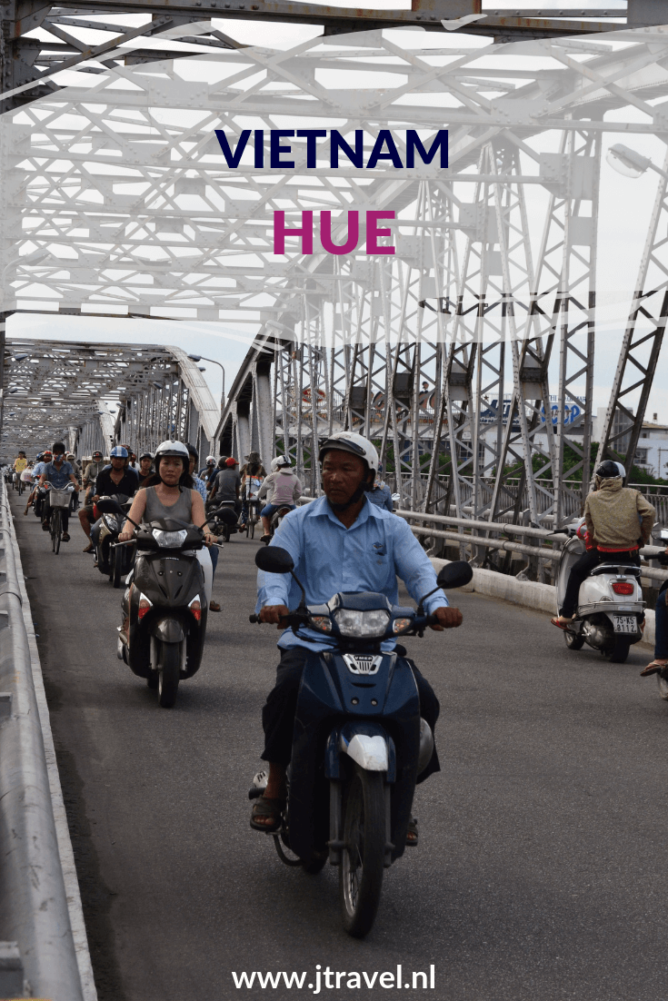 Hué is één van de mooiste plekken van Vietnam. Ik heb de info en de bezienswaardigheden voor je op een rijtje gezet. De citadel staat zelfs op de Werelderfgoedlijst van UNESCO. Lees je mee? #hue #vietnam #werelderfgoedlijst #unesco #jtravel #jtravelblog