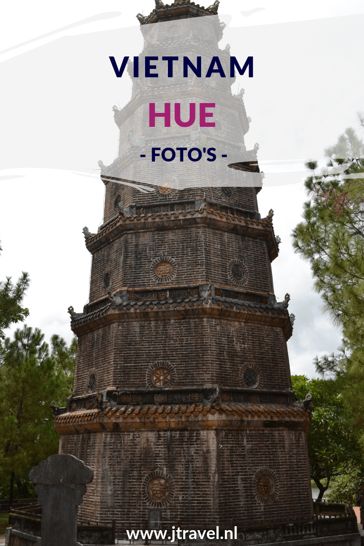 Hué is één van de mooiste plekken van Vietnam. Ik heb de info en de bezienswaardigheden voor je op een rijtje gezet. De citadel staat zelfs op de Werelderfgoedlijst van UNESCO. Mijn foto's van de bezienswaardigheden zie je in dit artikel. Kijk je mee? #hue #vietnam #werelderfgoedlijst #unesco #jtravel #jtravelblog #fotos