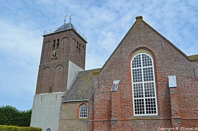 De Maartenskerk in Oosterend
