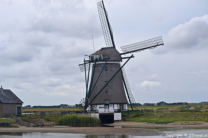 Molen Het Noorden nabij Oosterend