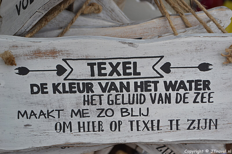 Een tekst over Texel in een winkeltje in De Koog