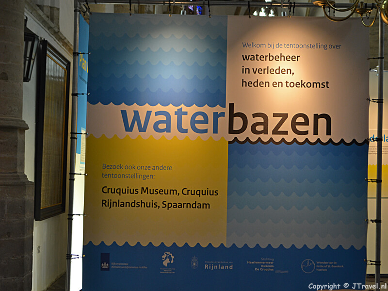 Tentoonstelling Waterbazen in de St. Bavokerk in Haarlem