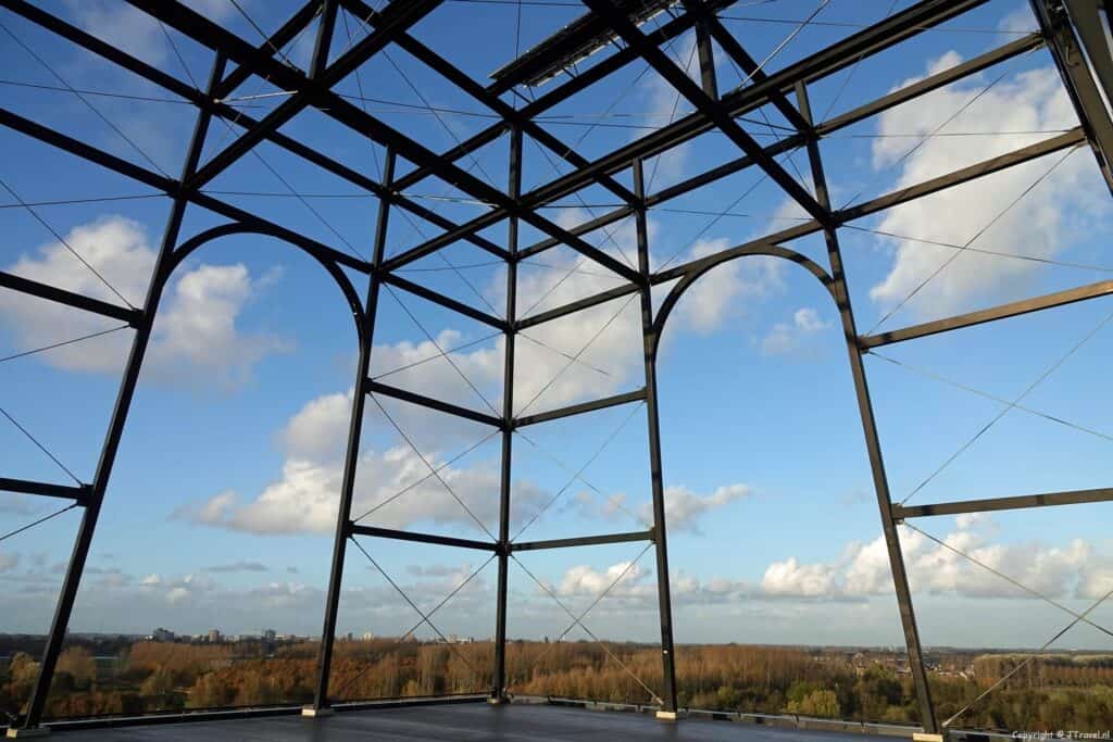 Foto's van Big Spotters Hill in Vijfhuizen / Copyright ยฉ JTravel.nl