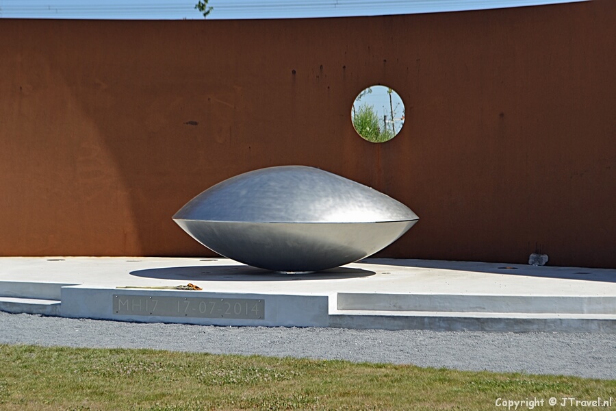 Het Nationaal Monument MH17 in Vijfhuizen