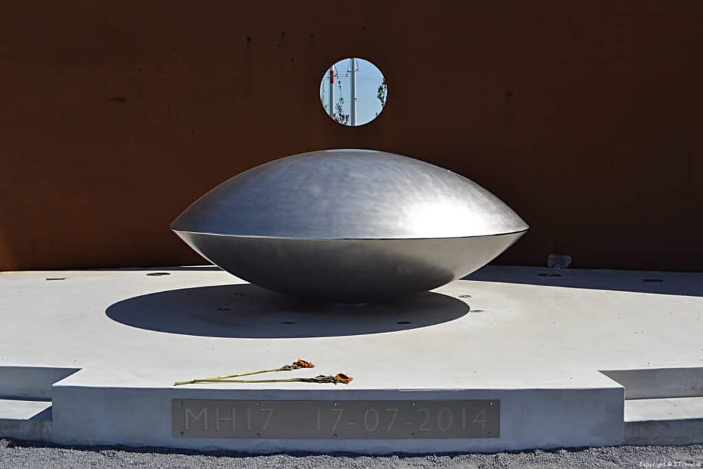 Nationaal Monument MH17 in Vijfhuizen