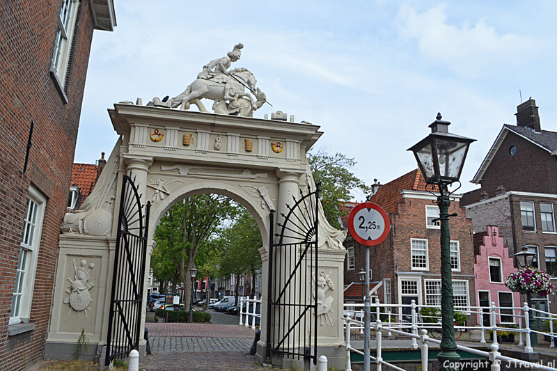 De Doelenpoort in Leiden