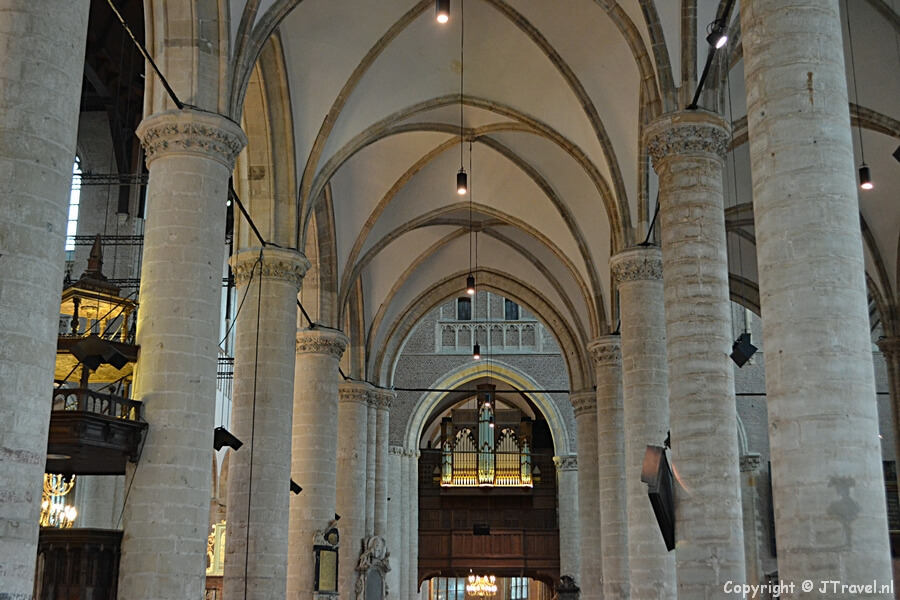 Het Thomas Hill orgel in de PIeterskerk in Leiden