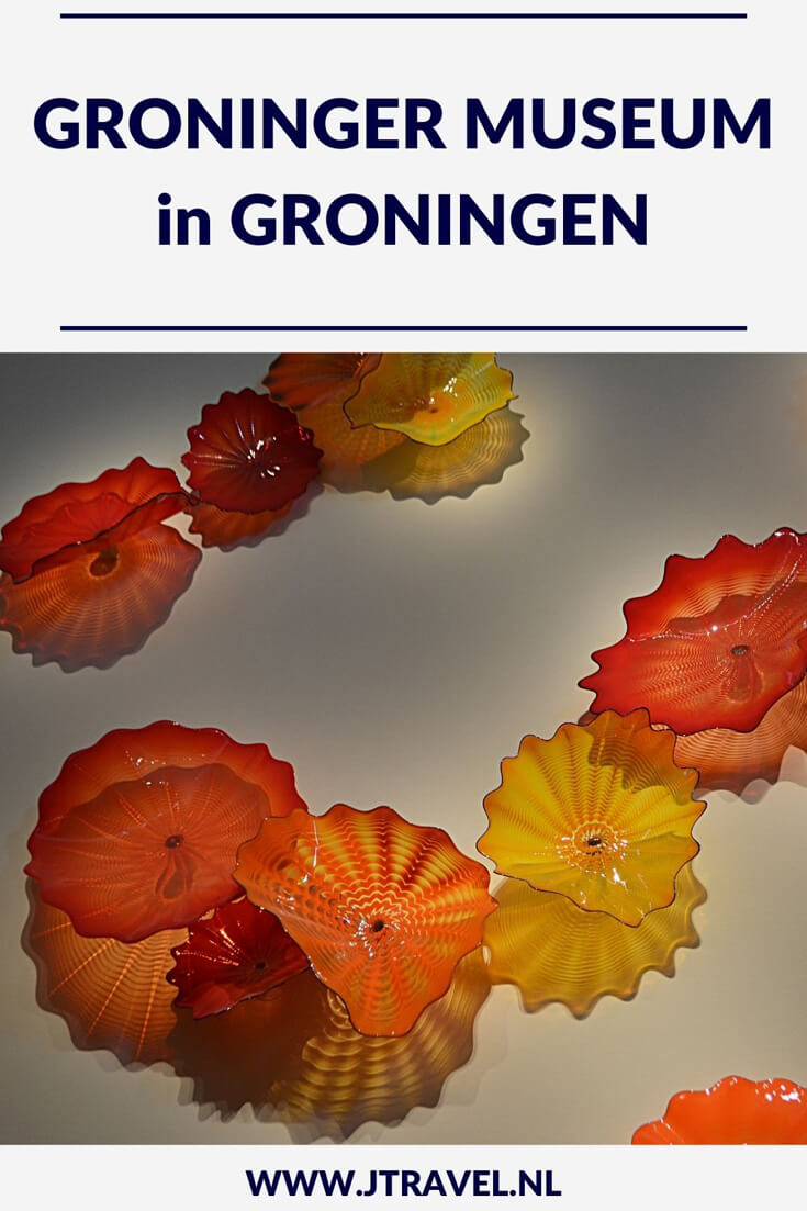 Recht tegenover het Hoofdstation van Groningen staat het Groninger Museum. Informatie over dit museum lees je in dit artikel. Lees je mee? #groningermuseum #museum #museumkaart #groningen