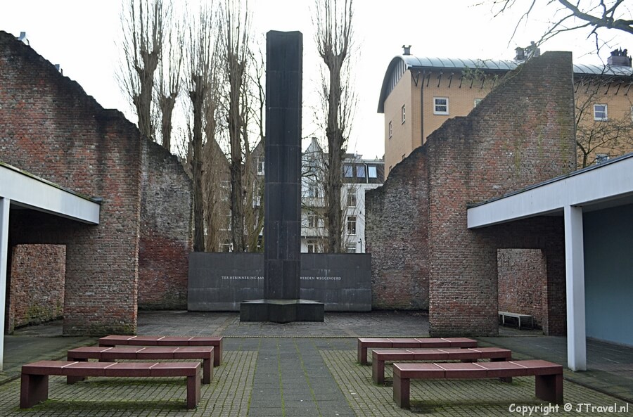 De Hollandsche Schouwburg in Amsterdam