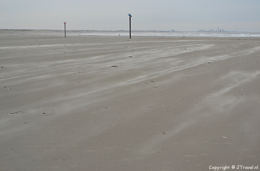 Het strand van IJmuiden