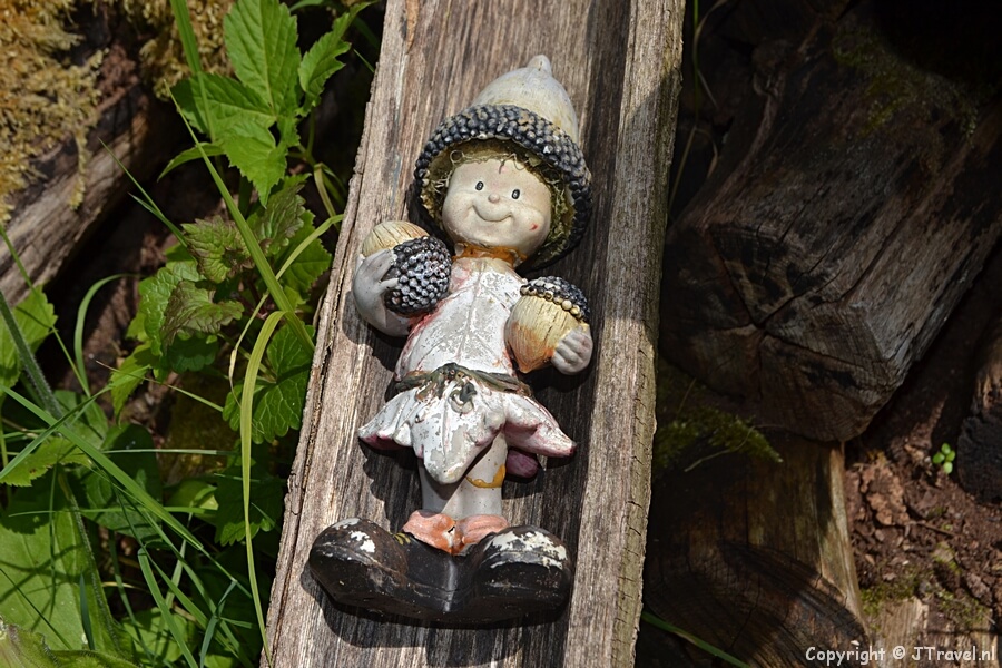 Kabouters op de route van de Kabouterwandeling over Landgoed Keukenhof