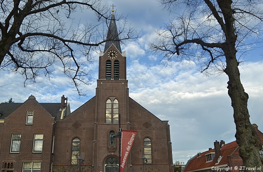 De R.K.-kerk Joannes de Doper in Hoofddorp