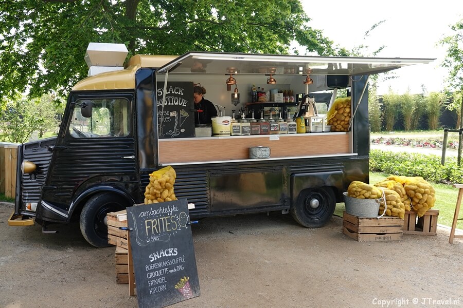 Local Foodtruck in Urban District op de Floriade Expo 2022 in Almere