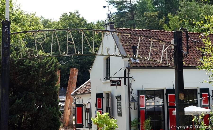 Restaurant Kraantje Lek in Overveen tijdens mijn wandeling tussen Haarlem en Zandvoort