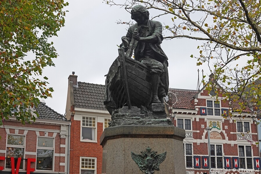 Standbeeld van Tsaar Peter de Grote in Zaandam<br/>Copyright ยฉ JTravel.nl