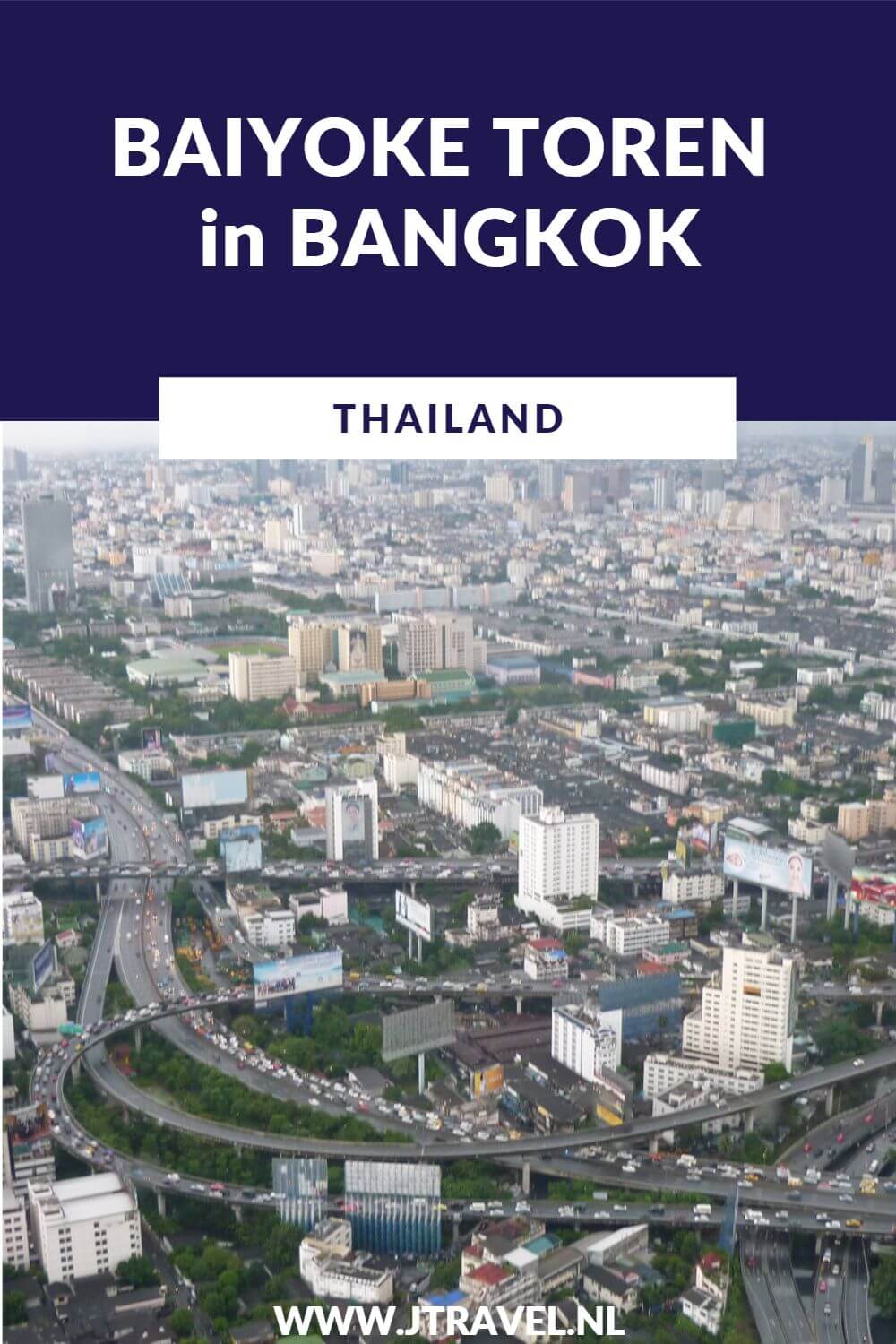 Mocht je de gelegenheid hebben, ga dan helemaal naar boven in de Baiyoke Toren in Bangkok. Op de 77e verdieping bevindt zich een publiek observatiedek vanwaar je een schitterend uitzicht hebt over Bangkok. Nog hoger is op de 84e etage een openlucht, ronddraaiend luchtdek. Dineren kan in het Baiyoke Sky Restaurant. Meer lezen? Kijk dan op mijn website. #baiyoketoren #panoramadek #bangkok #thailand #jtravel #jtravelblog Mocht je de gelegenheid hebben, ga dan helemaal naar boven in de Baiyoke Toren in Bangkok. Op de 77e verdieping bevindt zich een publiek observatiedek vanwaar je een schitterend uitzicht hebt over Bangkok. Nog hoger is op de 84e etage een openlucht, ronddraaiend luchtdek. Dineren kan in het Baiyoke Sky Restaurant. Meer lezen? Kijk dan op mijn website. #baiyoketoren #panoramadek #bangkok #thailand #jtravel #jtravelblog