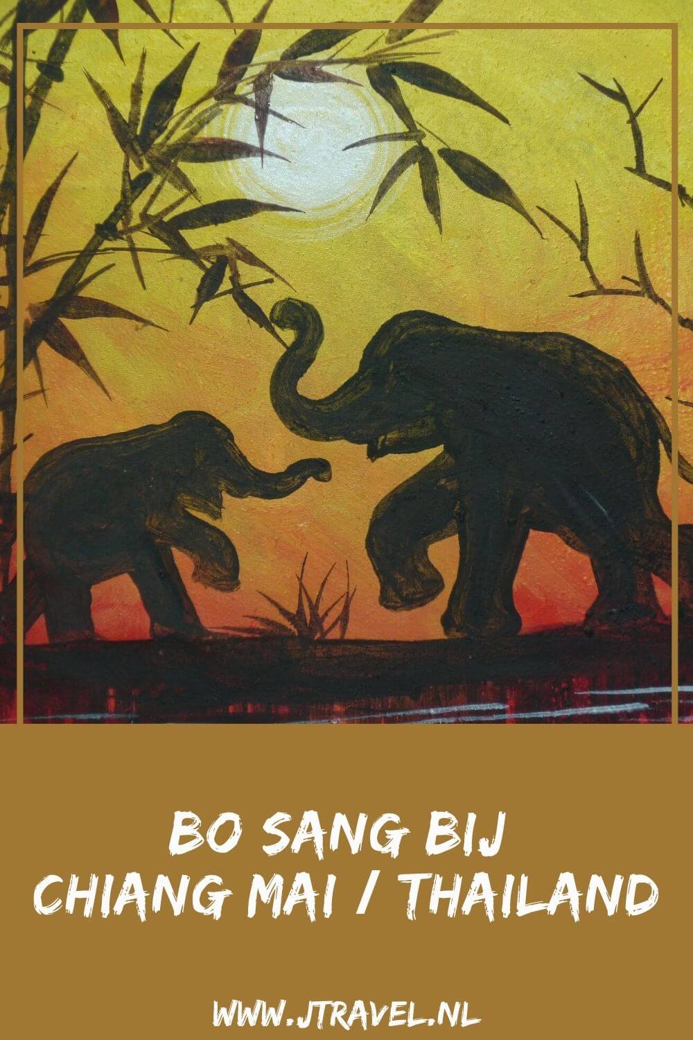 Tijdens mijn rondreis mocht Bo Sang bij Chiang Mai niet ontbreken. In Bo Sang liet ik een waaier met mijn naam in het Thais maken. Hier lees je de informatie over Bo Sang in de omgeving van Chiang Mai. Lees je mee over de Bo Sang? #chiangmai #bosang #thailand #waaier #parasol #jtravel #jtravelblog