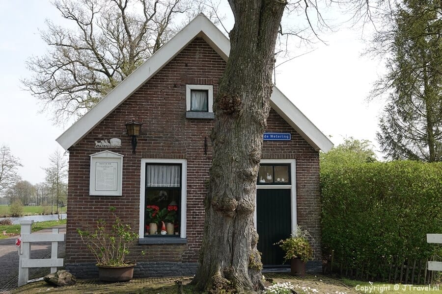 Tolhuis de Knijpe tijdens de 23e etappe van het Westerborkpad / Copyright JTravel.nl