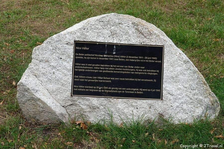 Monument voor Nico Viรซtor in Beilen tijdens de 28e etappe van het Westerborkpad / Copyright JTravel.nl