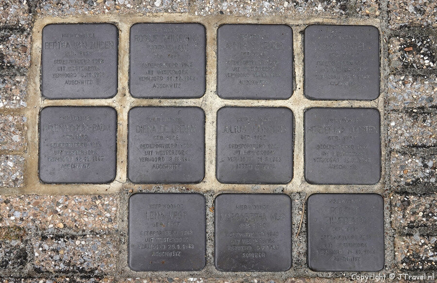 Stolpersteine bij psychiatrische inrichting Beileroord in Beilen tijdens de 28e etappe van het Westerborkpad / Copyright JTravel.nl