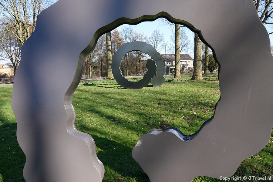 Kunst in Heemskerk tijdens mijn wandeling rond de buitenplaatsen van Heemskerk