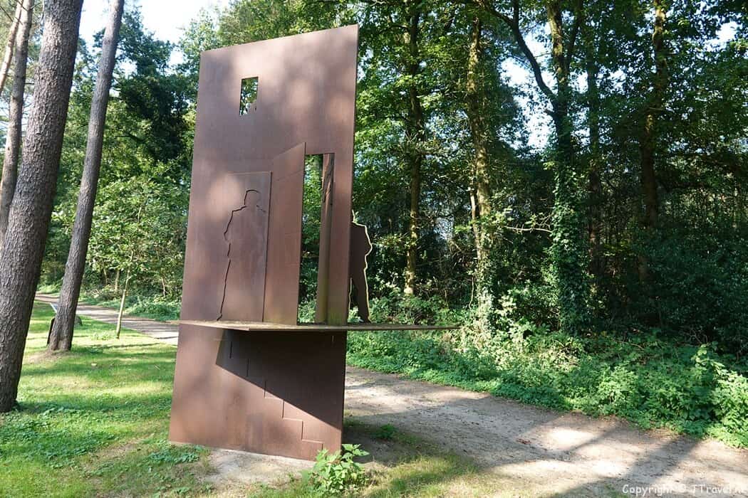 Het schuilplaatsverlenersmonument van Nationaal Monument Kamp Amersfoort