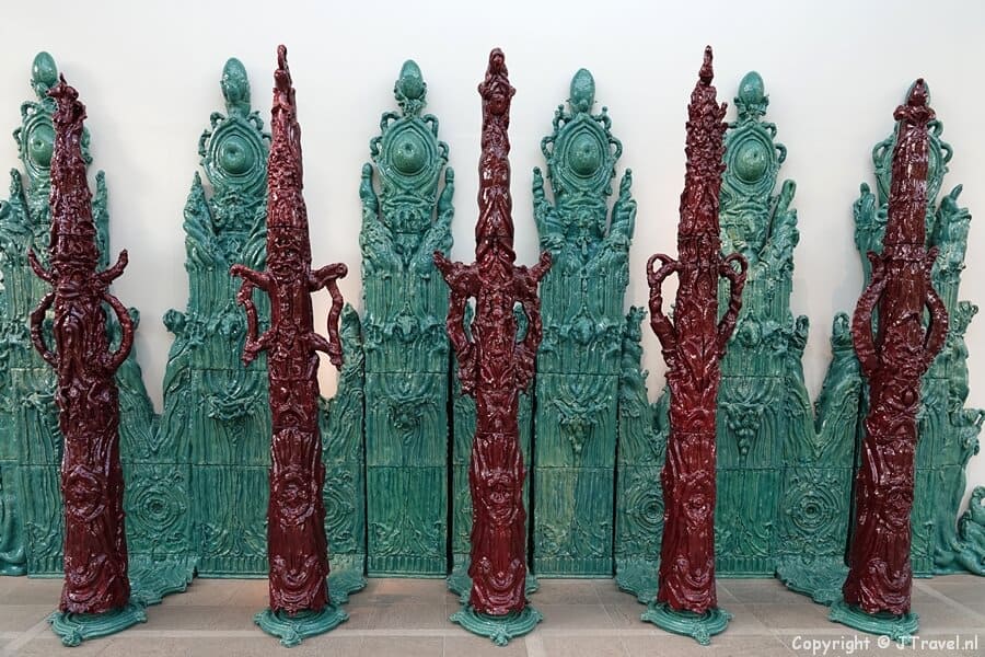 Tijdelijke tentoonstelling Tuin der Lusten van Elmar Trenkwalder in Museum Beelden aan Zee in Den Haag/Scheveningen