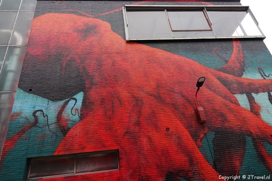 Street art van Simon Schrikker tijdens mijn street art wandeling in het centrum van Rotterdam