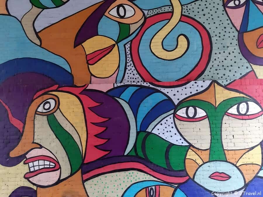 Street art van Thijs Lansbergen tijdens mijn street art wandeling in het centrum van Rotterdam