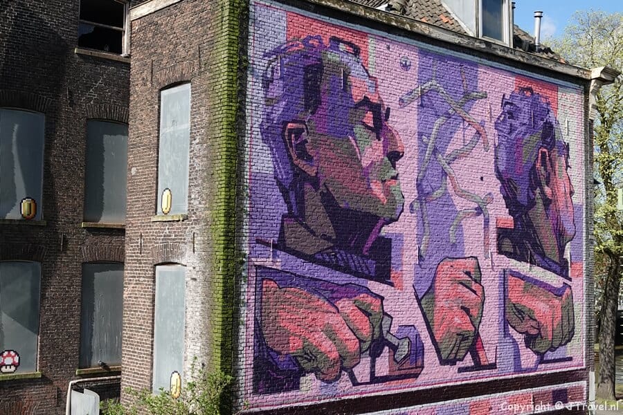 Street art van Diogo Ruas tijdens mijn street art wandeling in de Rotterdamse wijk Feijenoord