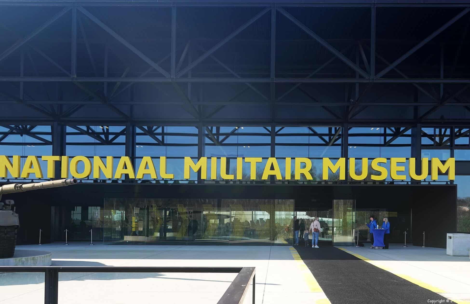 Foto's van het Nationaal Militair Museum in Soesterberg