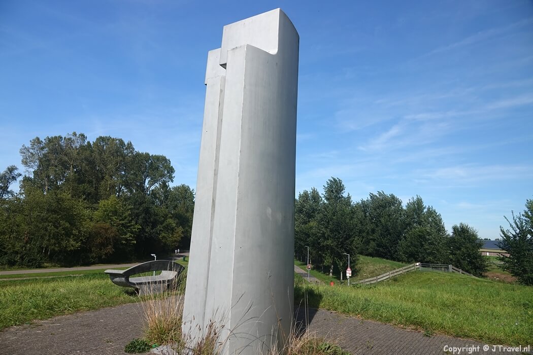 Batterij aan de IJweg tijdens de Plesmanwandelroute in Hoofddorp