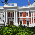 Het parlementsgebouw in Kaapstad<br/>Copyright © JTravel.nl Het parlementsgebouw in Kaapstad / Copyright © JTravel.nl