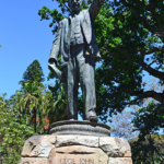 Standbeeld van Cecil Rhodes in de Company's Garden in Kaapstad<br/>Copyright © JTravel.nl Standbeeld van Cecil Rhodes in de Company's Garden in Kaapstad / Copyright © JTravel.nl
