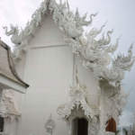 Wat Rong Khun Tempel bij Chiang Rai<br/>Copyright © JTravel.nl Wat Rong Khun Tempel bij Chiang Rai / Copyright © JTravel.nl