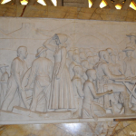 Deel van de muur binnenin van het Voortrekkermonument in Pretoria<br/>Copyright © JTravel.nl Deel van de muur binnenin van het Voortrekkermonument in Pretoria / Copyright © JTravel.nl