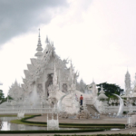 Wat Rong Khun Tempel bij Chiang Rai<br/>Copyright © JTravel.nl Wat Rong Khun Tempel bij Chiang Rai / Copyright © JTravel.nl