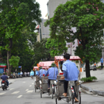 De tuktuks maken een tour door Hanoi<br/>Copyright © JTravel.nl De tuktuks maken een tour door Hanoi / Copyright © JTravel.nl