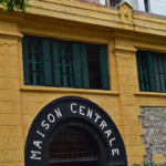 De ingang van Maison Centrale in Hanoi<br/>Copyright © JTravel.nl De ingang van Maison Centrale in Hanoi / Copyright © JTravel.nl