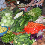 Groente te koop op een lokale markt niet ver van Vinh op 10-9-2013<br/>Copyright © JTravel.nl Groente te koop op een lokale markt niet ver van Vinh op 10-9-2013 / Copyright © JTravel.nl