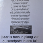 Een gedicht over een duizendpoot in het restaurant bij het Taalmonument in Paarl<br/>Copyright © JTravel.nl Een gedicht over een duizendpoot in het restaurant bij het Taalmonument in Paarl / Copyright © JTravel.nl